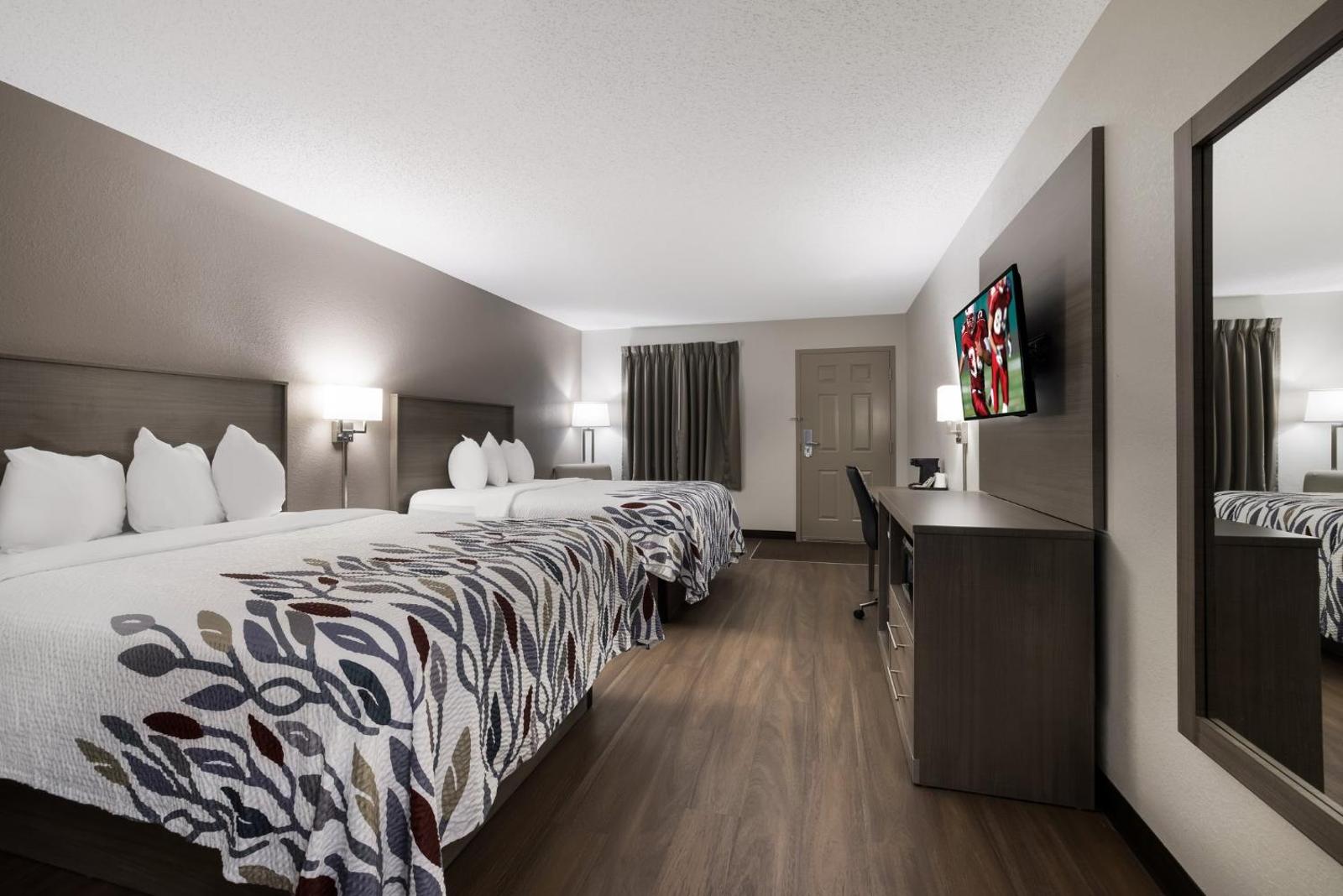 Days Inn by Wyndham Weedsport Main image 2